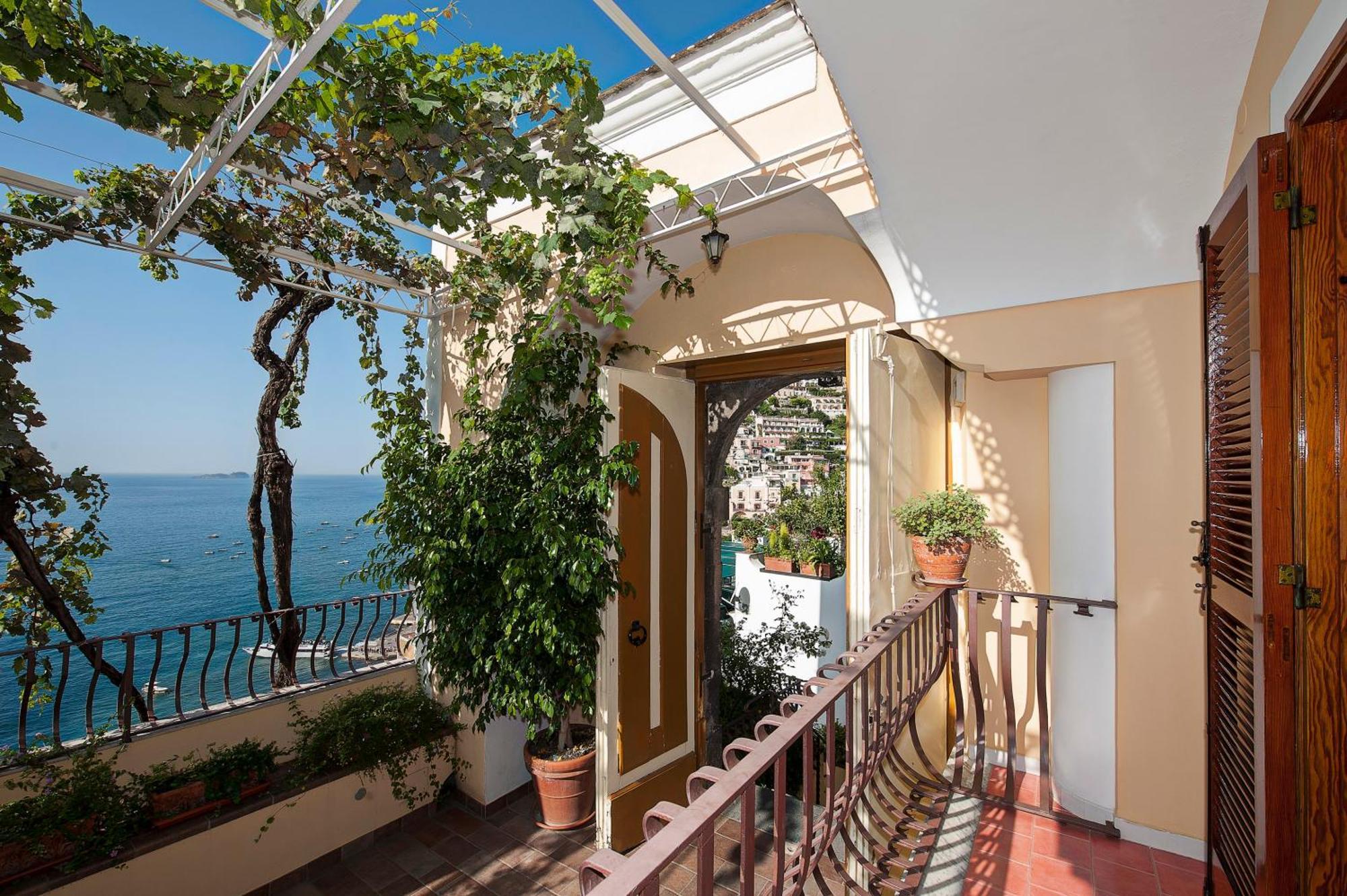 Albergo California Positano Værelse billede