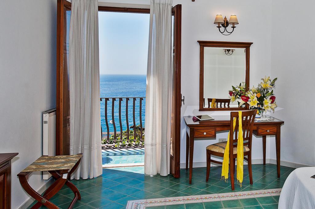 Albergo California Positano Eksteriør billede